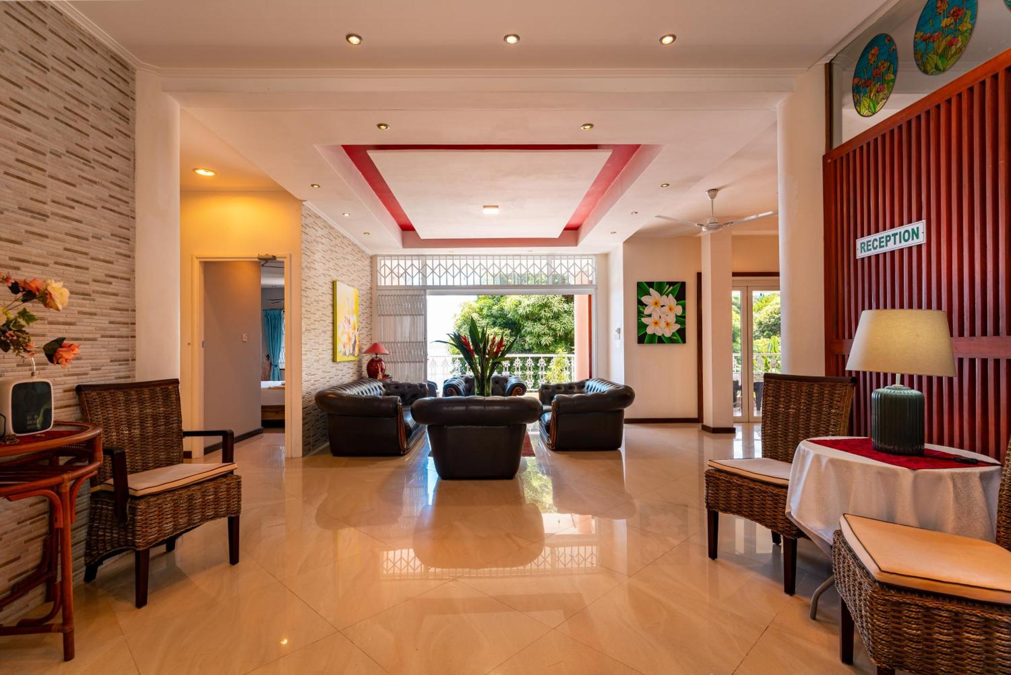 Glacis Heights Villa Bagian luar foto