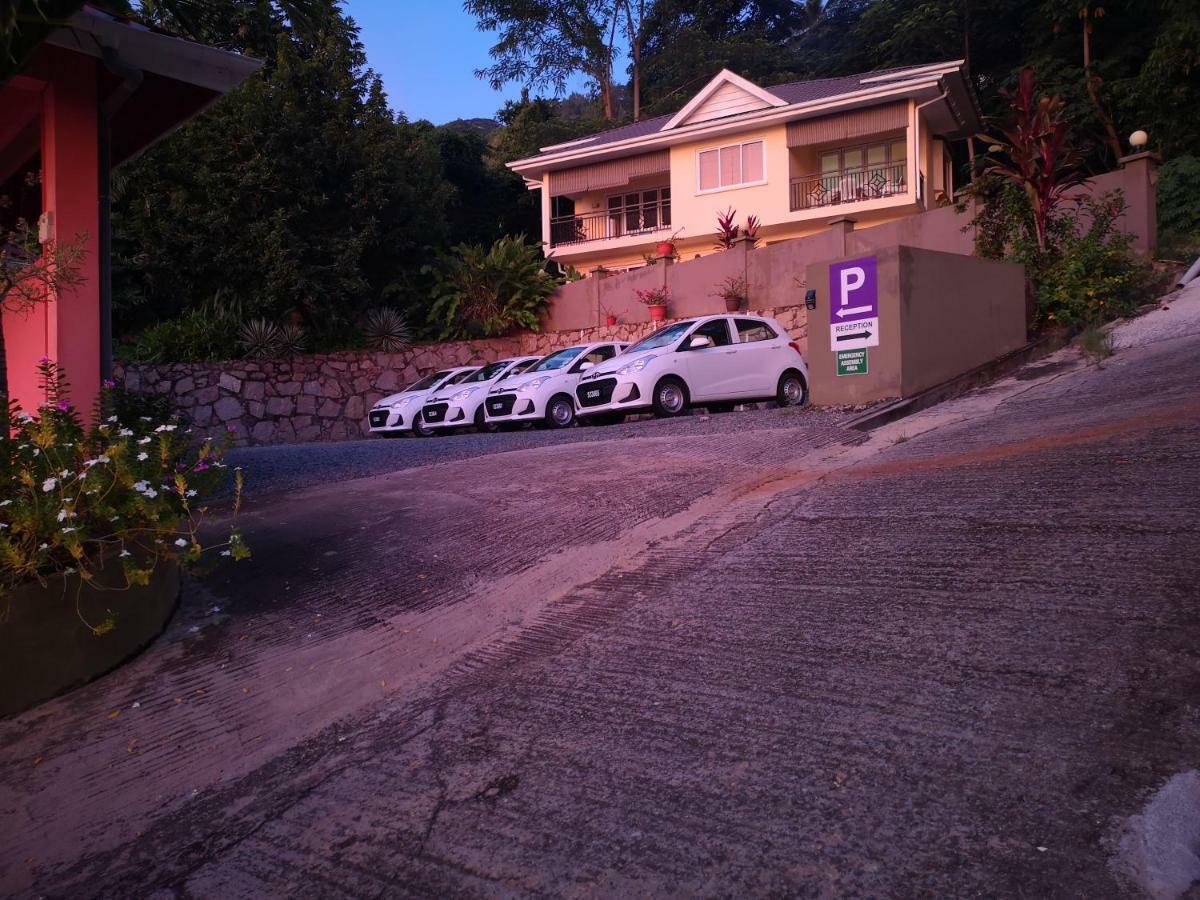 Glacis Heights Villa Bagian luar foto